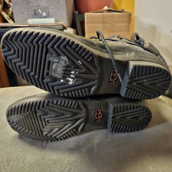 New without box UGG Waterproof Lace Up Boots - Picture 7 of 7